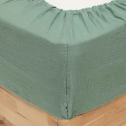 ATMOSPHERA CREATEUR D'INTERIEUR - Drap housse "flora" gaze de coton vert céladon 160x200cm