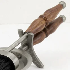 AUBRY GASPARD - Pelle et balayette pour cheminée en étain et bois (lot de 2)