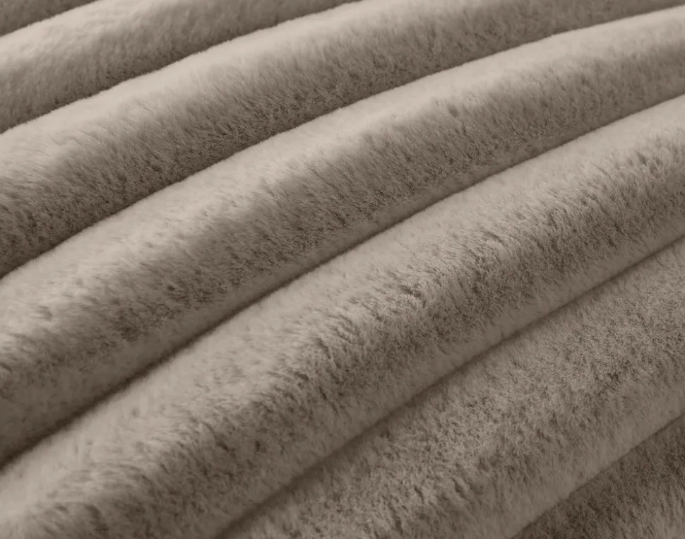 BEST MOBILIER - Laponie - coussin - en fausse fourrure côtelé - 40x40 cm