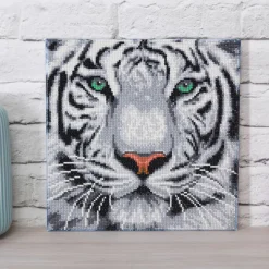 CRYSTAL ART - Tableau broderie diamant - tigre des neiges 30 x 30 cm