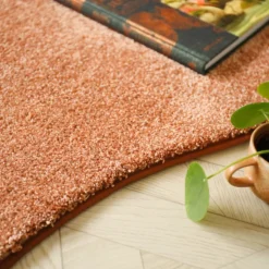 DÉCOWEB - Tapis contemporain de forme organique - influence - rose corail - 120 x 180 cm