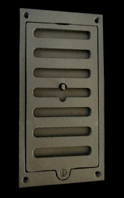 DOMMARTIN - Grille d'arrivée d'air coulissante en fonte 22 cm X 11 cm