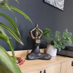 DRIMMER - Statuette yoga en céramique zoya