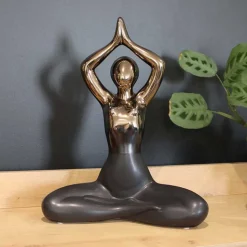 DRIMMER - Statuette yoga en céramique zoya