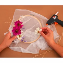 GRAINE CRÉATIVE - Voile de tulle à broder 45 x 60 cm