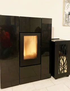 GRANULEBOX - Rangement à granulés de bois 55Kg avec accessoires modèle arbre noir