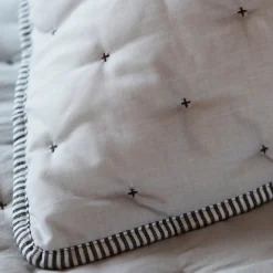 HOME MAISON - Home maison - couvre-lit et taies d'oreiller brodé motif croix