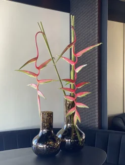 LA GREEN TOUCH - Vase en verre noir et rayures doré - h37cm, ø25cm