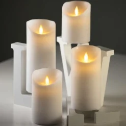 LOTTI - Bougie led à piles cire véritable blanche flamme vacillante h10cm timer blanc chaud lotti