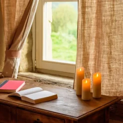 LOTTI - Lot de 3 bougies cylindriques ø5,2cm cire couleur ivoire finition rustique rustic led blanc chaud lotti