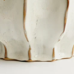 MICA DECORATIONS - Mica decorations - vase en céramique blanc cassé h35