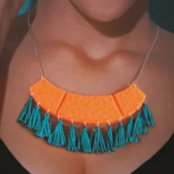 STAEDTLER - Kit pâte polymère fluo - faire son collier plastron orange fluo